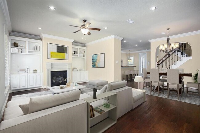 Building Photo - 2050 Palm Forest Ln