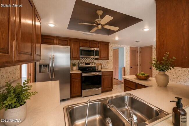 Building Photo - 509 E Boca Raton Rd