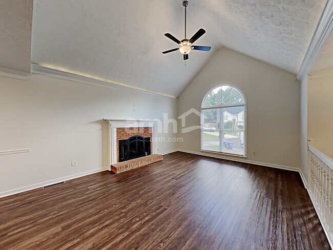 Building Photo - 2262 Ashley Falls Ln NW