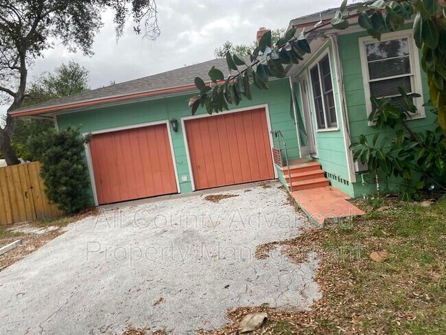Building Photo - 214 S Highland Ave