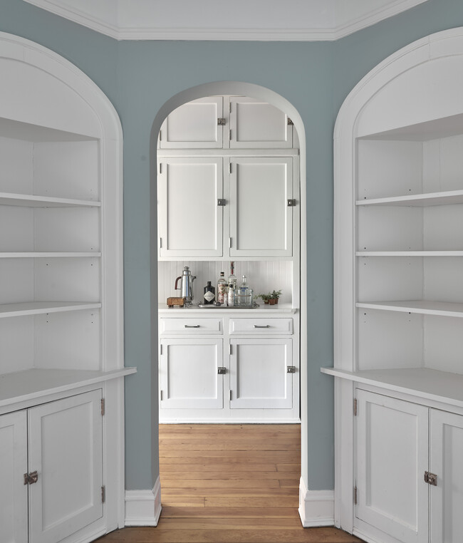 Breakfast room with built ins looking out to butlers Pantry - 7527 N Seeley Ave