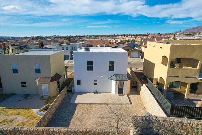 Building Photo - 5249 Jose Cardenas Ln