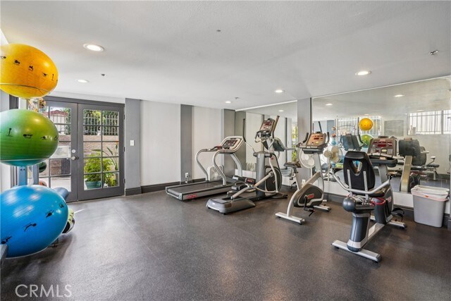 Building Photo - 11162 Camarillo St