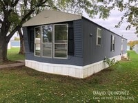 Building Photo - 118 Jasmine Ave