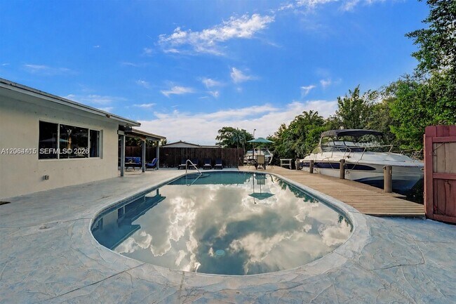 Building Photo - 3730 SW 47th Ct