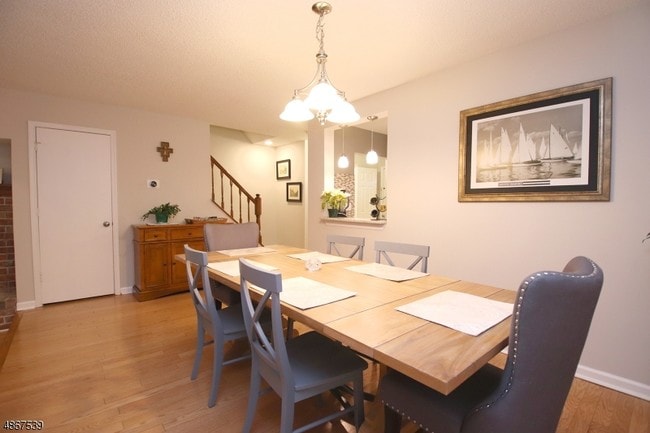 Building Photo - 303 Brokaw Ct