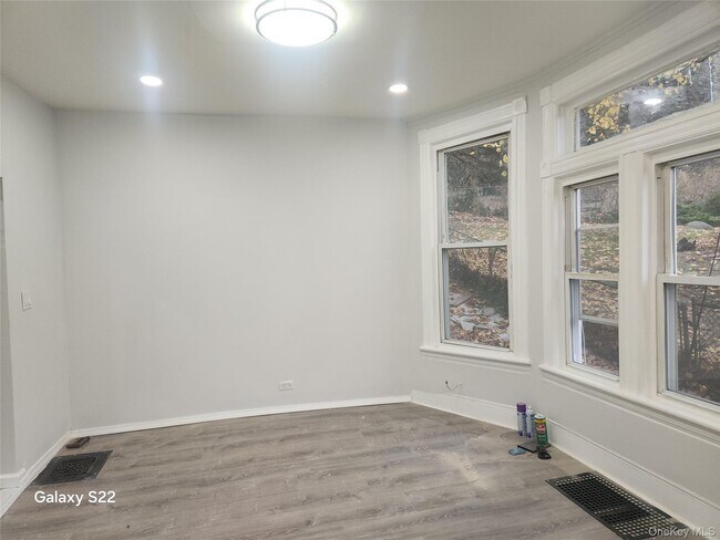 Building Photo - 38 Cornell Ave