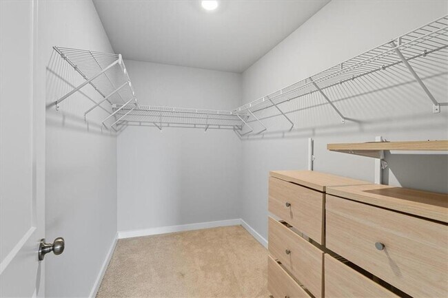 Building Photo - 2030 Main St NW