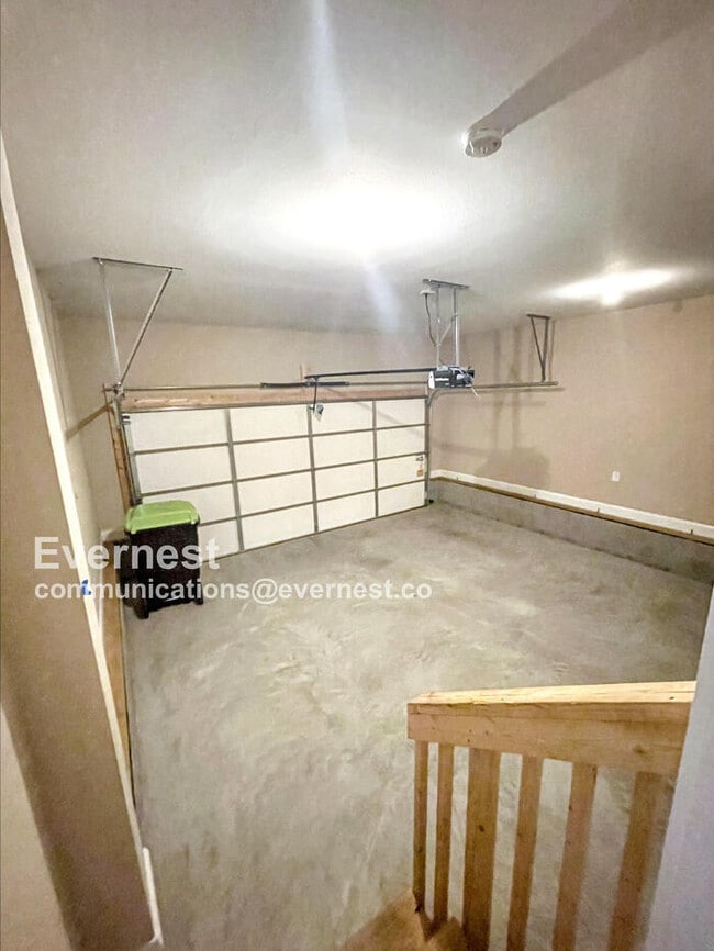 Building Photo - 1030 Garner Hills Dr