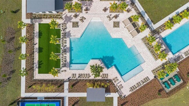 Building Photo - 3028 Namaste Dr