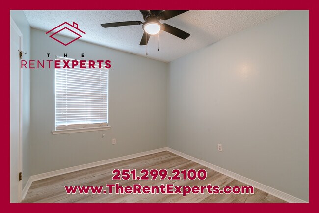 Building Photo - 1208 McNeil Ave