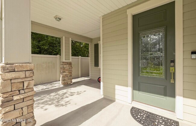 Building Photo - 9605 Price Park Dr