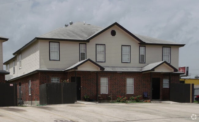 Building Photo - 7822 New World