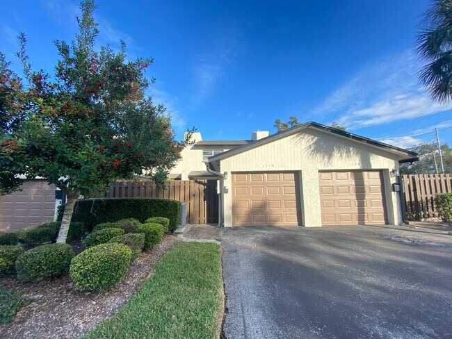 Building Photo - 1718 Gulfview Dr