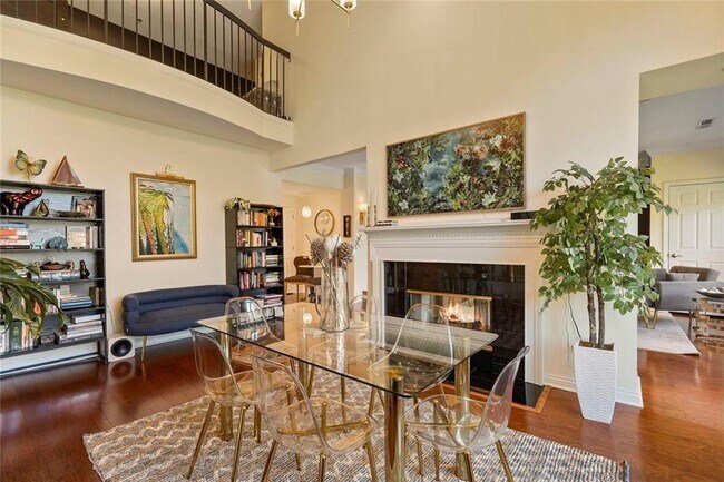 Building Photo - 3636 Habersham Rd NW