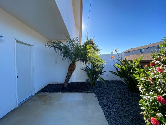 Building Photo - Beautiful Remodeled Home in Carlsbad Village!