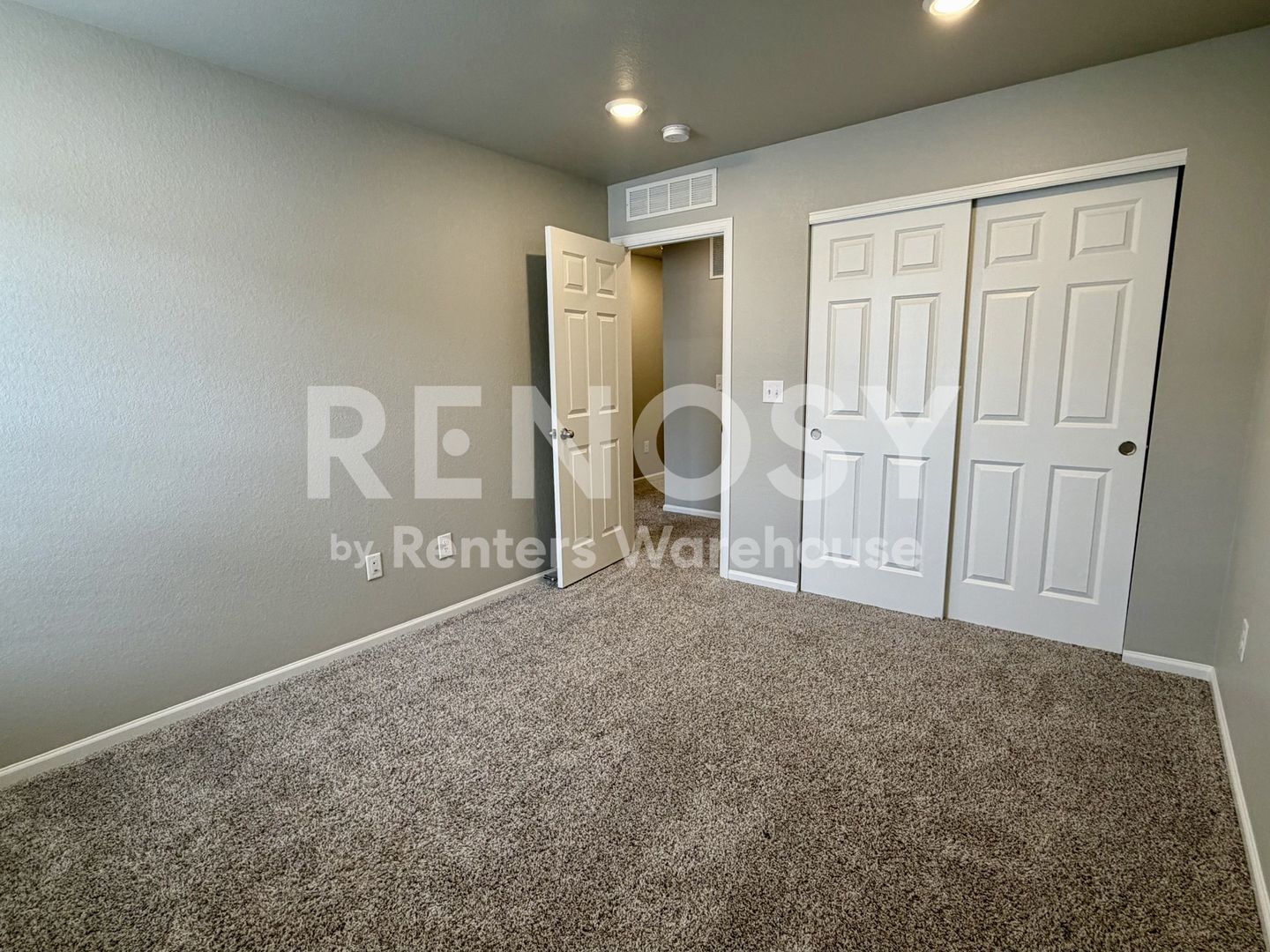 Building Photo - 11352 W Grand Dr