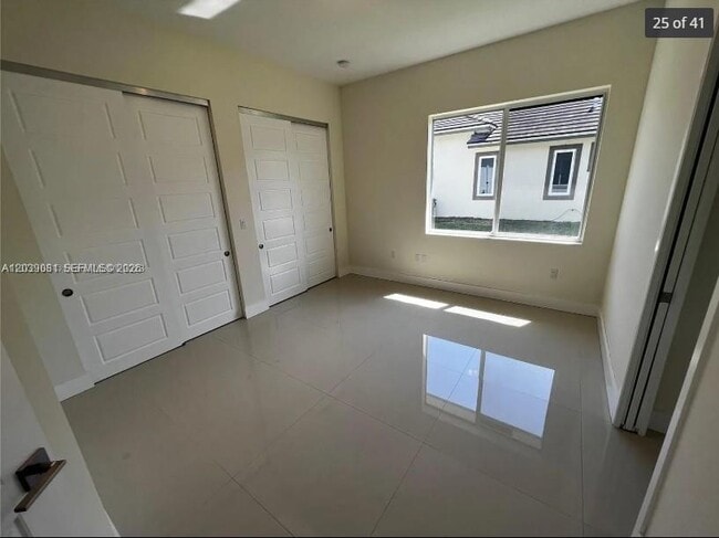 Building Photo - 6115 Marinel Say Dr