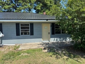 Building Photo - Magnolia521-523