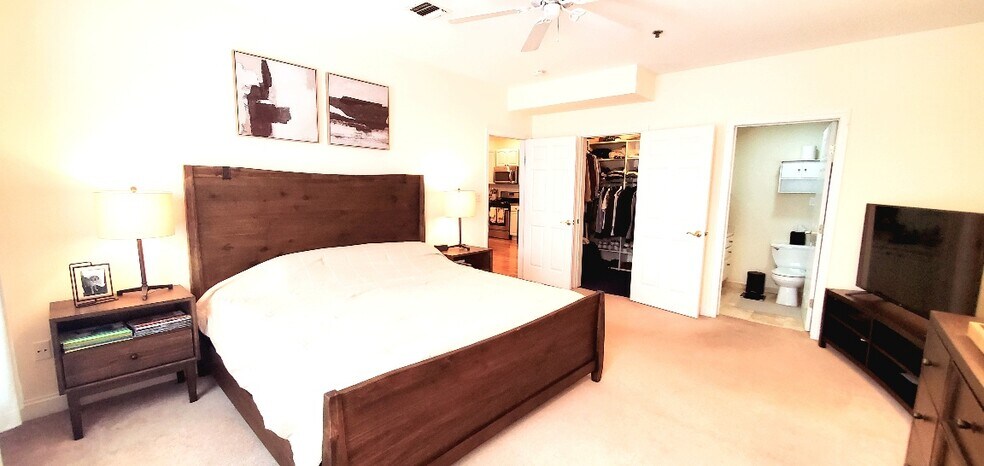 Building Photo - 78 Jefferson St