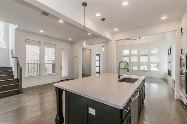 Building Photo - 8051 Sunflower Ln