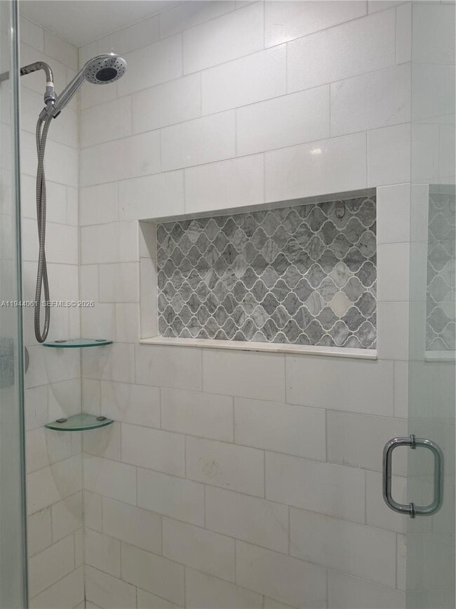 Building Photo - 9300 SW 7th Ln