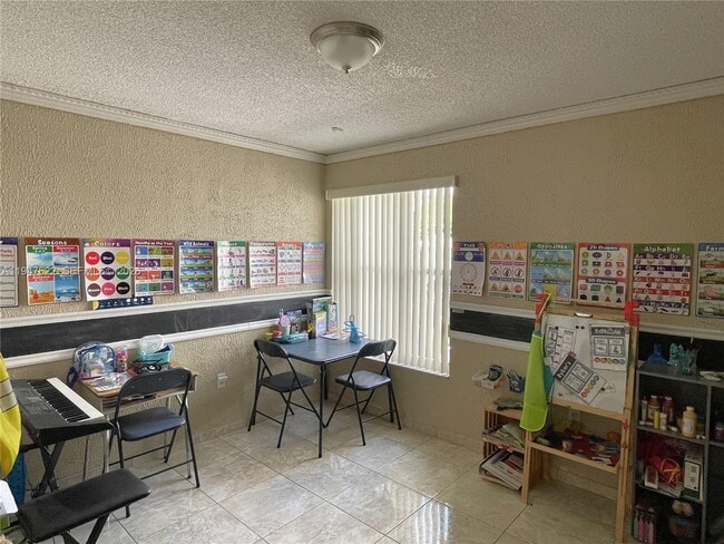 Building Photo - 9810 SW 222nd Terrace