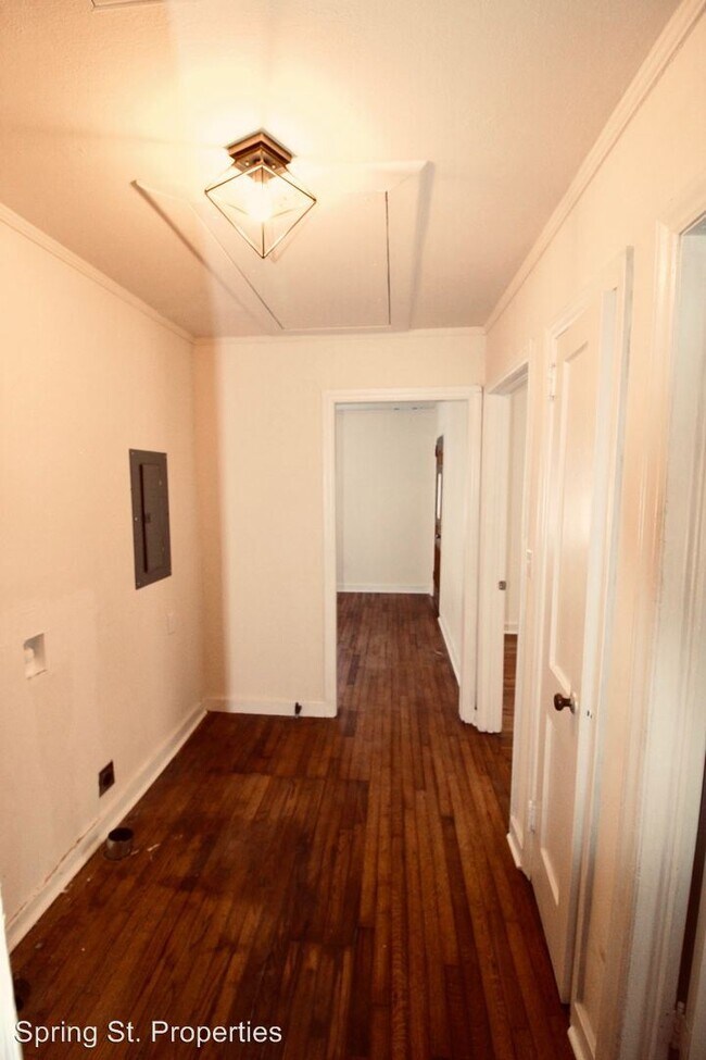 Building Photo - 2 br, 1 bath House - 5539 Blackwell Street