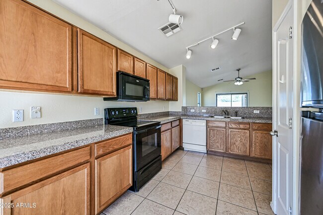 Building Photo - 2965 N 303rd Dr