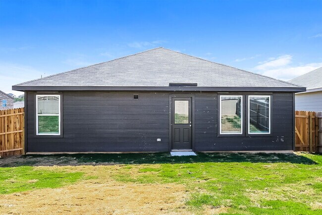 Building Photo - 15407 Salmon Spg