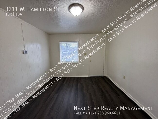 Building Photo - 3211 W Hamilton St