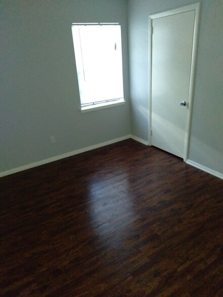 Freshly Painted Walls - 3009 Avenue W