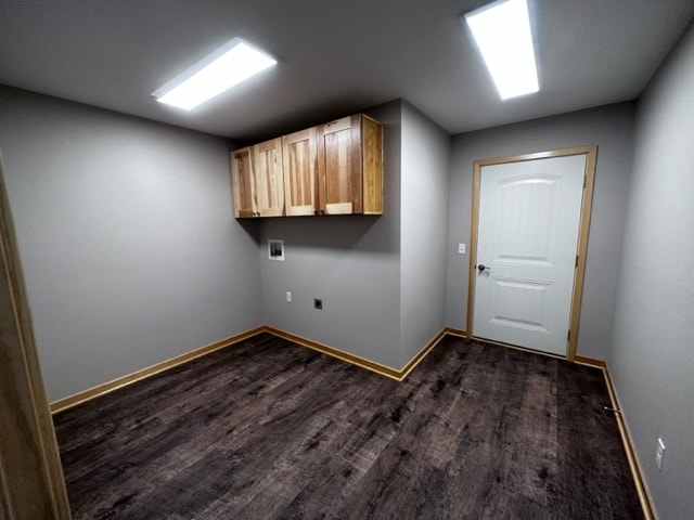 Building Photo - 404 Walnut Ct E