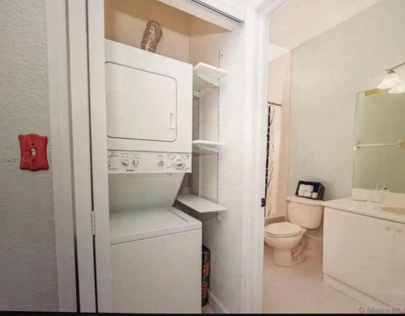 Building Photo - 18520 NW 67th Ave