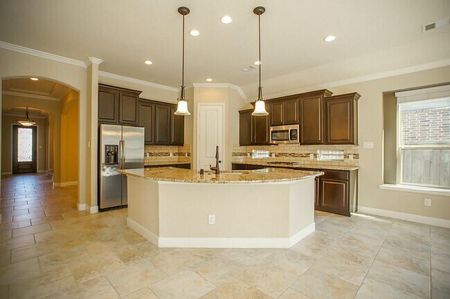 Building Photo - 106 S Sawbridge Cir