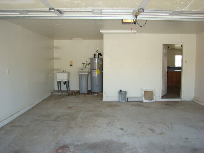Building Photo - Coming Soon! Undergoing repairs and exteri...