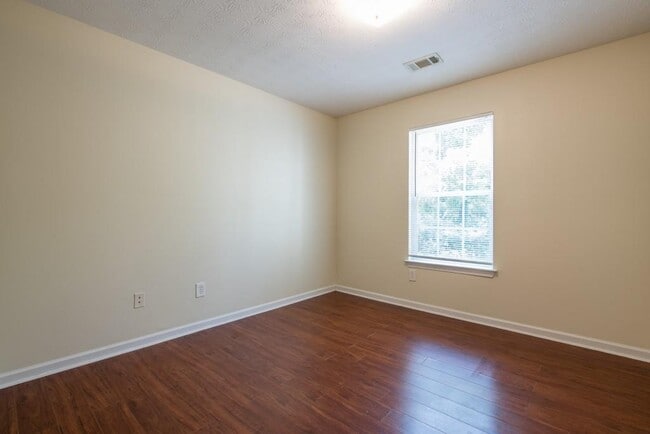 Building Photo - 3716 Harvest Dr