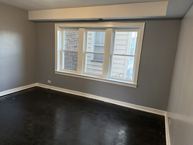 Building Photo - 5214 W Deming Pl