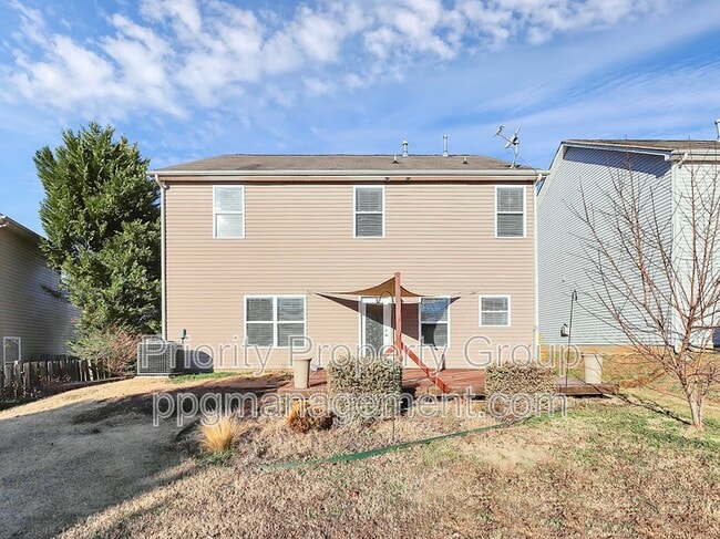 Building Photo - 610 Latimer Way