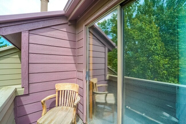 Building Photo - 2 Bedroom Condo in Boulder