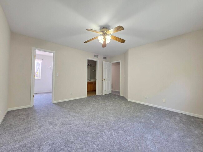 Building Photo - 4036 Boulder Ct