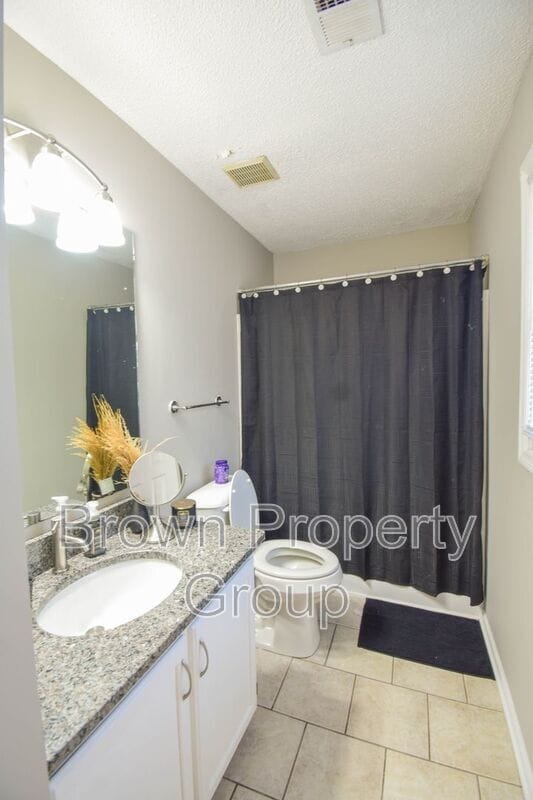 Building Photo - 5598 Windy Knoll Pl