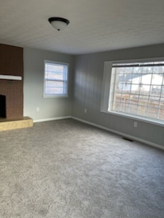 Building Photo - 13205 Hampshire Ct