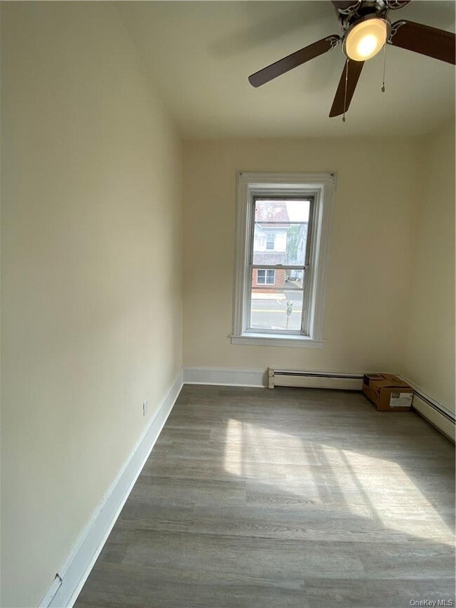 Building Photo - 8 Franklin Ave