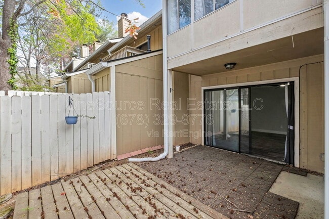 Building Photo - 2220 Haverhill Ct SE