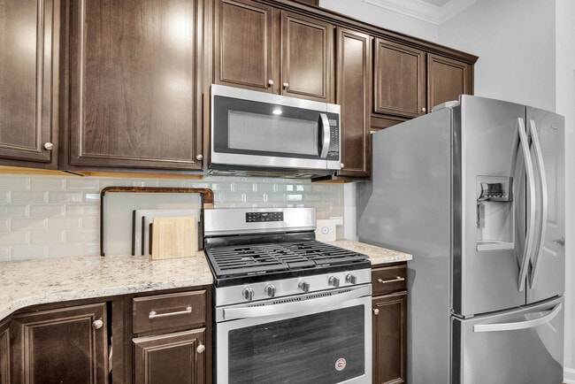 Building Photo - 3429 Longleaf Estates Dr