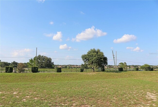 Building Photo - 525 Drayton Rd