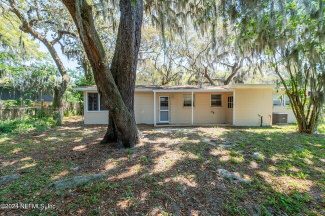 Building Photo - 1159 Green Cay Ave