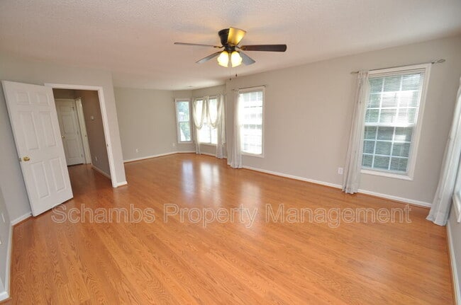 Building Photo - 2307 Fordcrest Dr