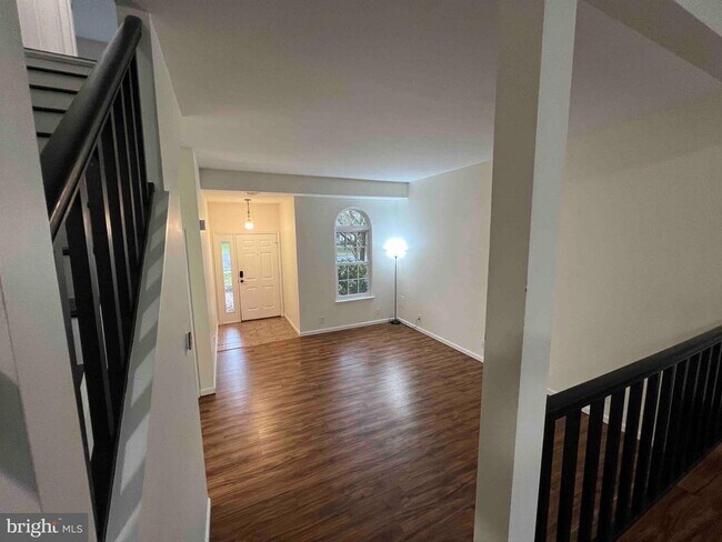 Building Photo - 6247 Spring Knoll Dr